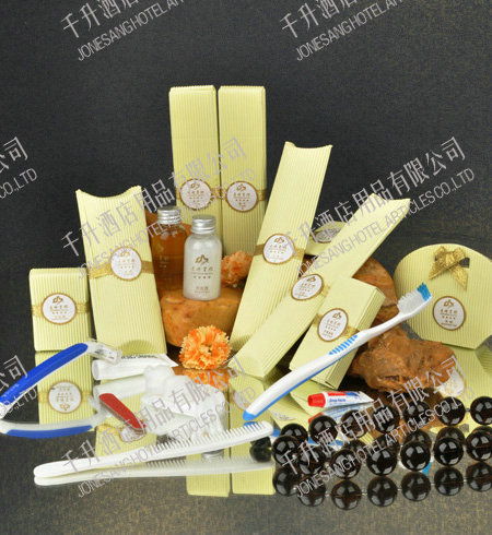 一次性消耗品的日常生活与现代困境
